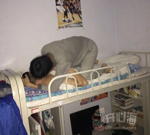大学生同性激情照曝光