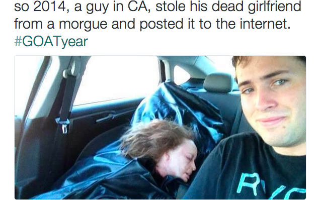 美国男子偷女友尸体玩微笑自拍网上疯传图