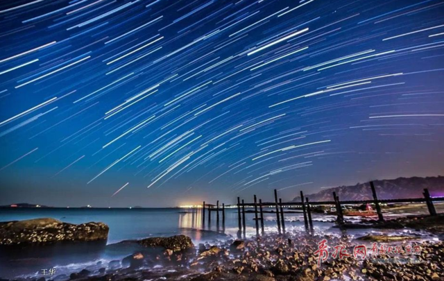 实拍仰口会场村断桥绝美星轨